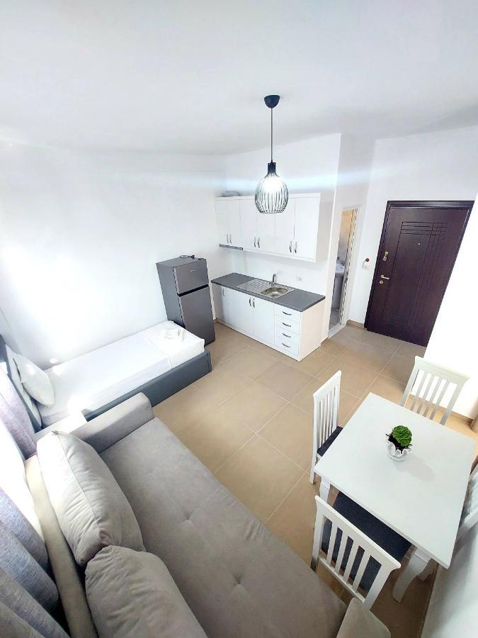 Makla Apartment Sarande Exterior photo