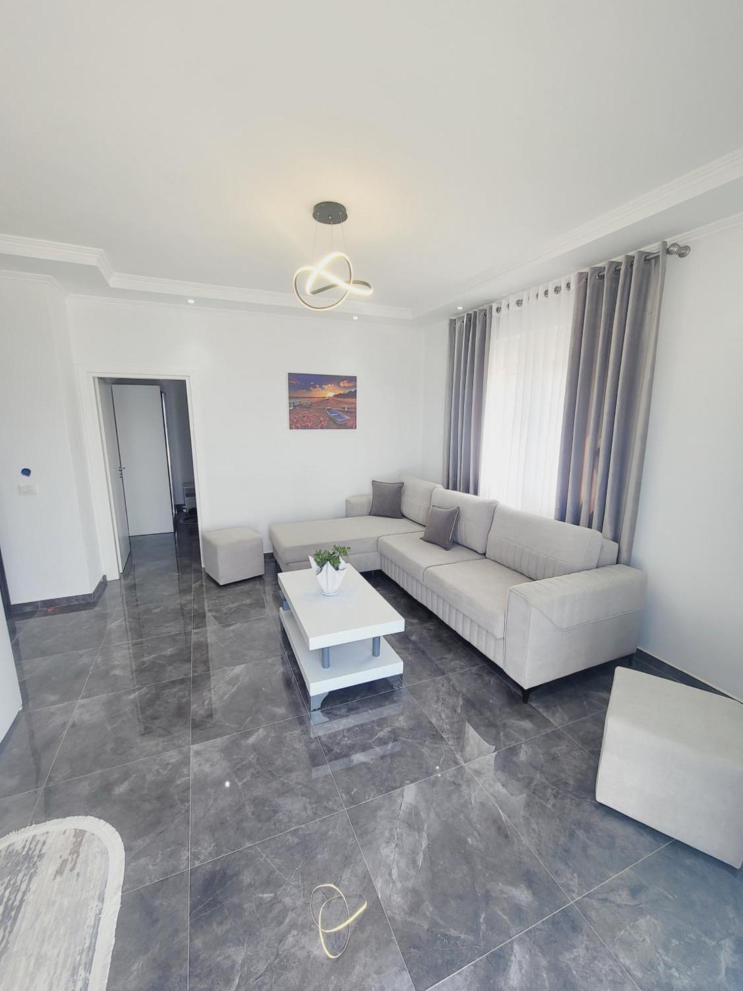 Makla Apartment Sarande Exterior photo