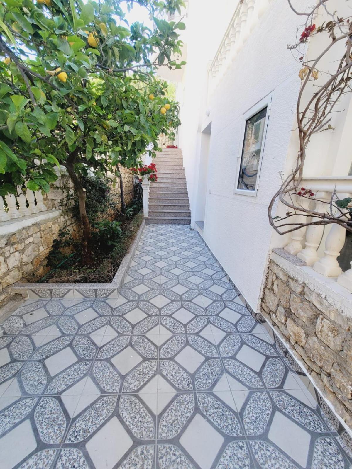 Makla Apartment Sarande Exterior photo