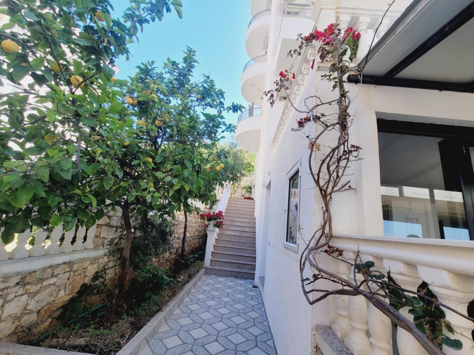 Makla Apartment Sarande Exterior photo