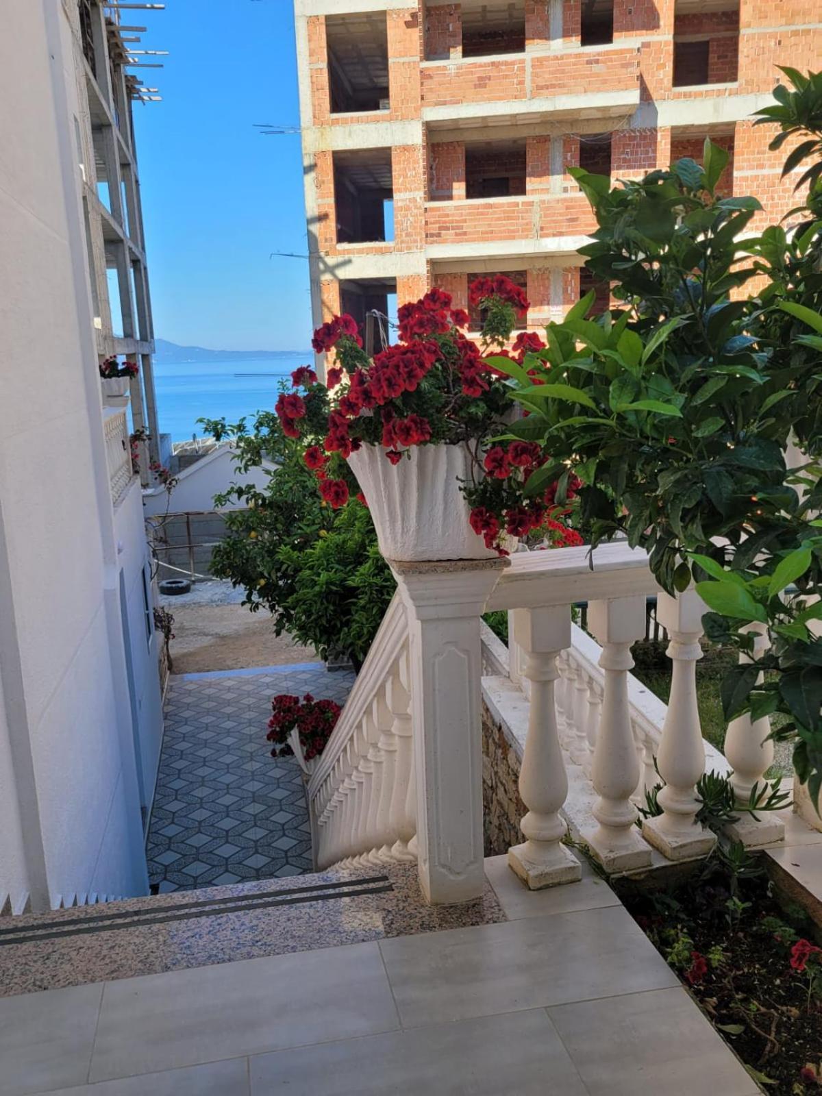 Makla Apartment Sarande Exterior photo