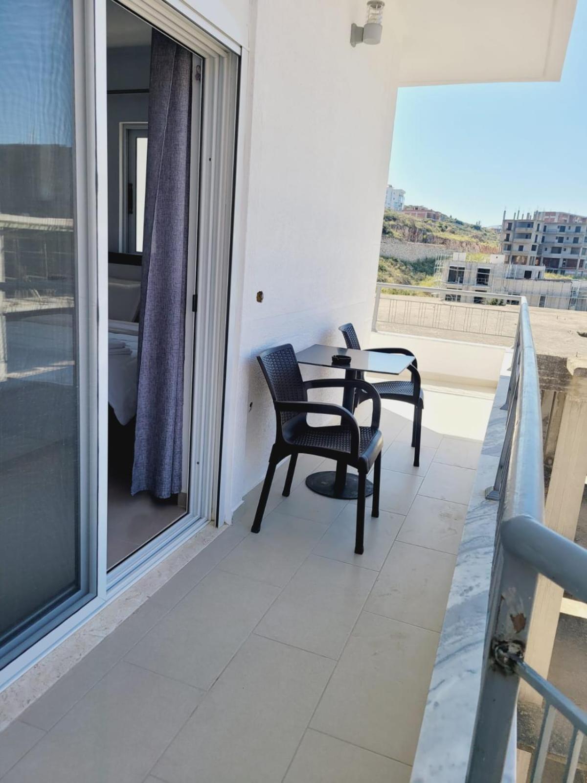 Makla Apartment Sarande Exterior photo